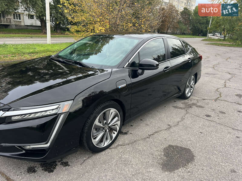 Седан Honda Clarity 2018 в Кременчуці