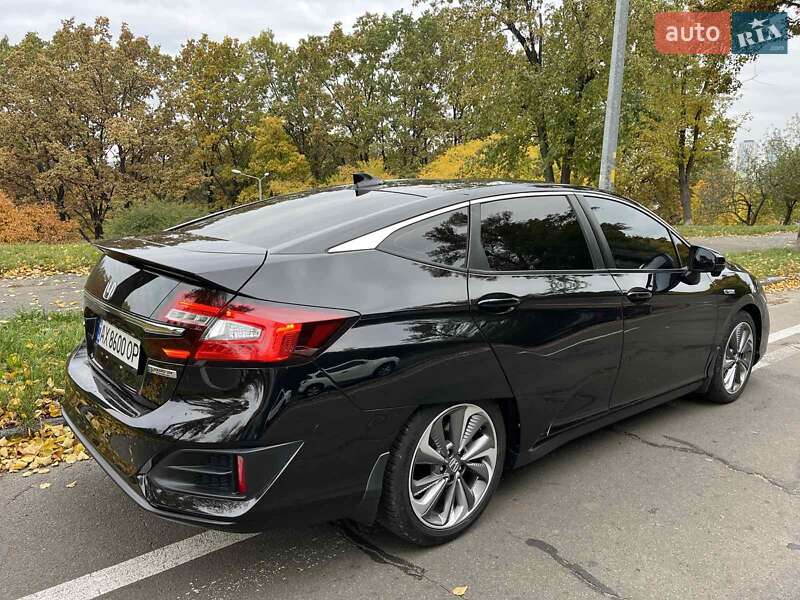 Седан Honda Clarity 2018 в Киеве