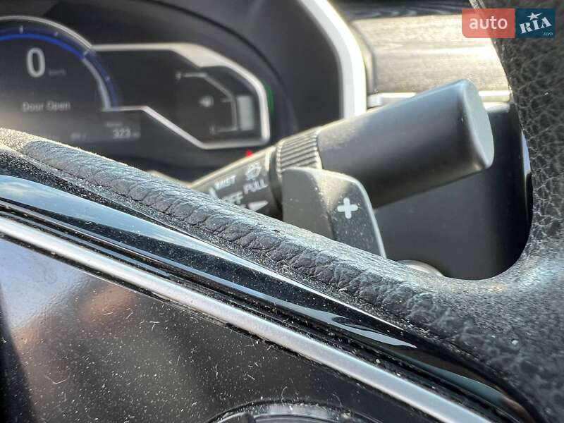 Седан Honda Clarity 2018 в Киеве фото 19 Седан Honda Clarity 2018 в Киеве