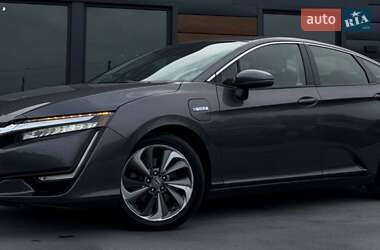 Седан Honda Clarity 2018 в Нетешине