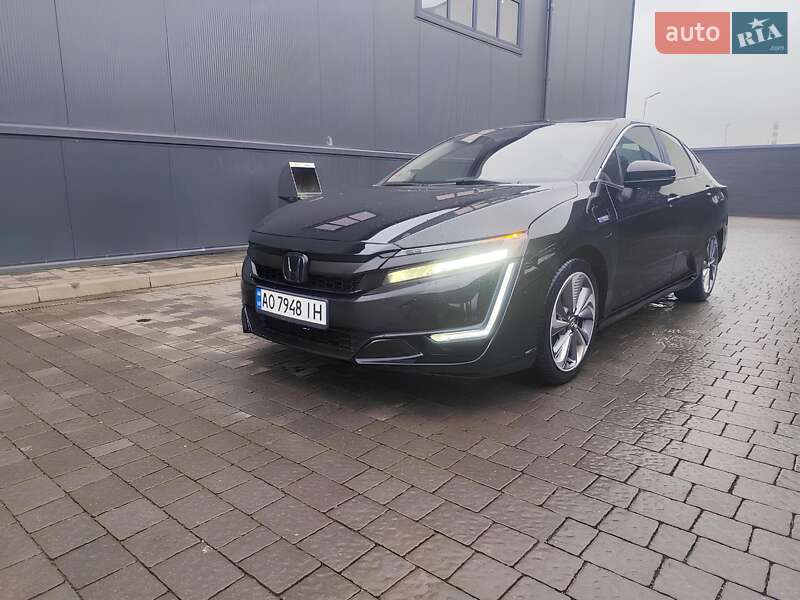 Седан Honda Clarity 2018 в Ужгороде фото Седан Honda Clarity 2018 в Ужгороде