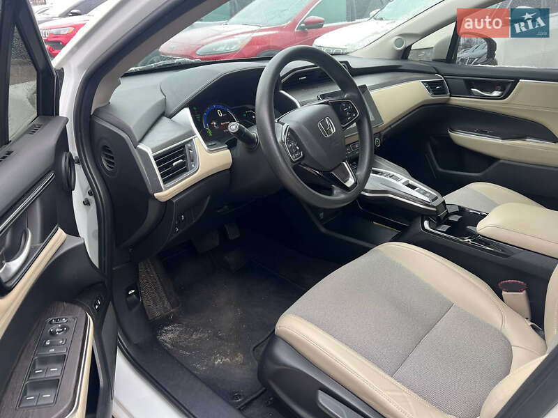 Седан Honda Clarity 2017 в Полтаві