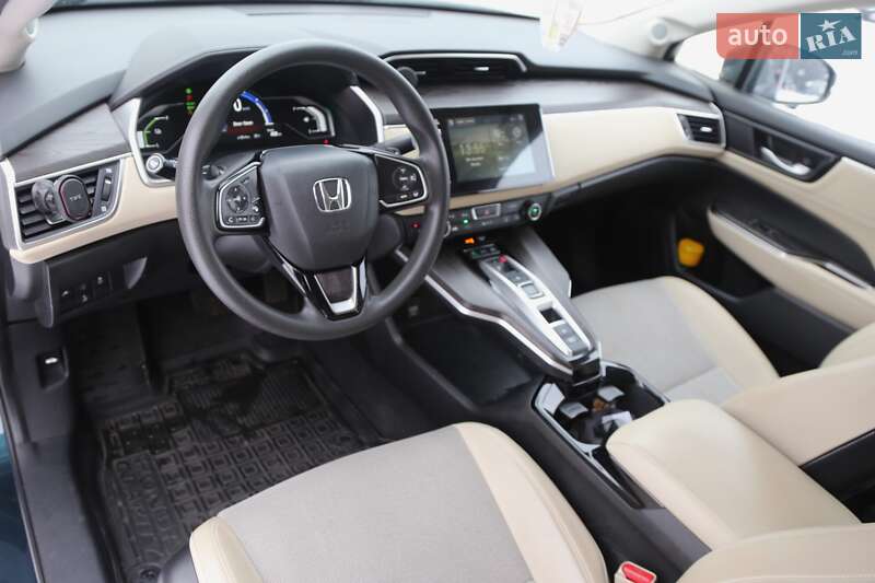Седан Honda Clarity 2018 в Києві