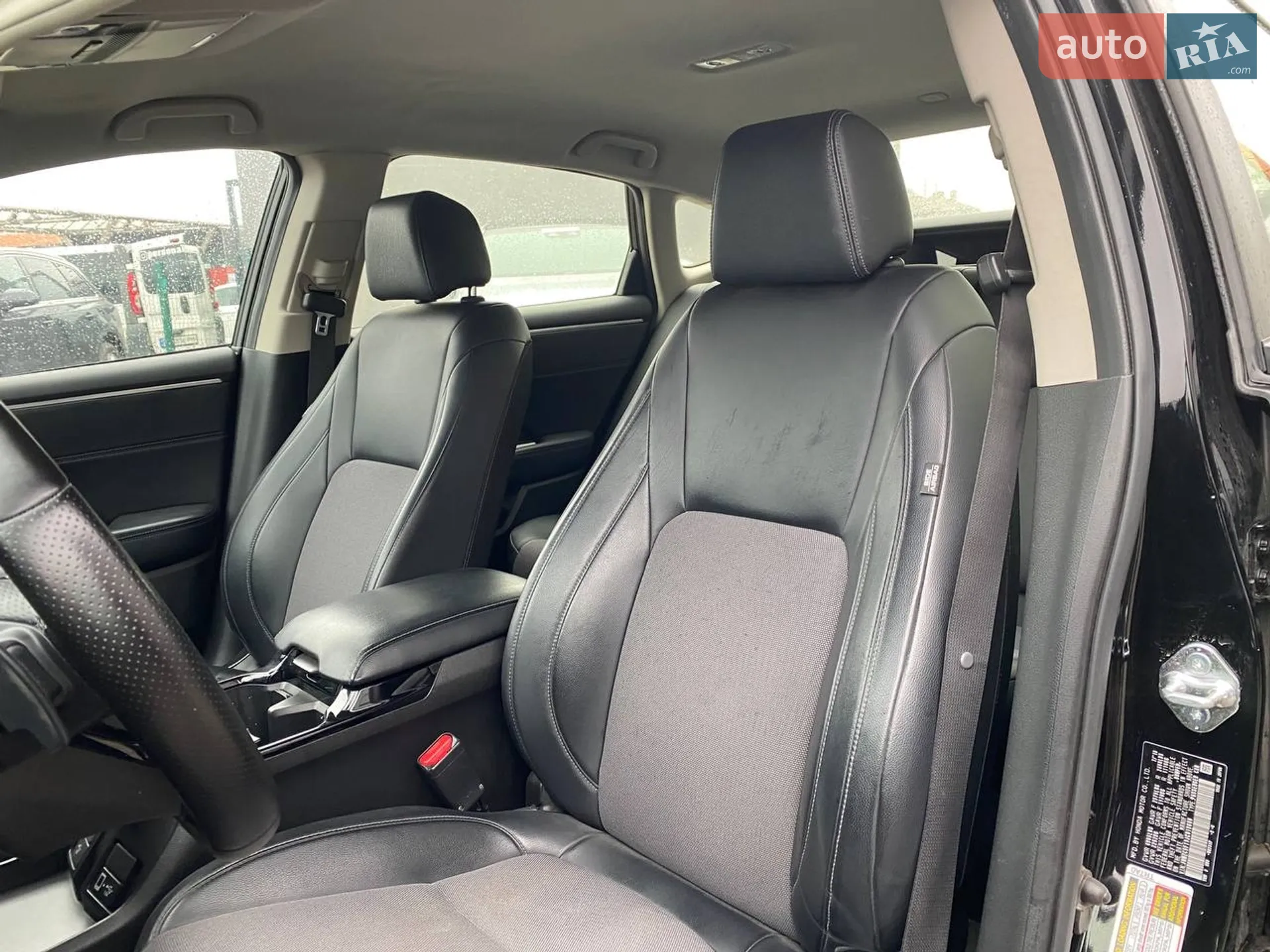2018 Honda FCX Clarity - мініатюра 19
