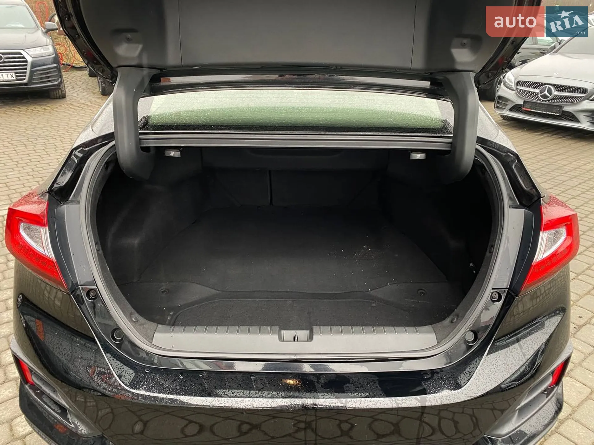 2018 Honda FCX Clarity - мініатюра 26
