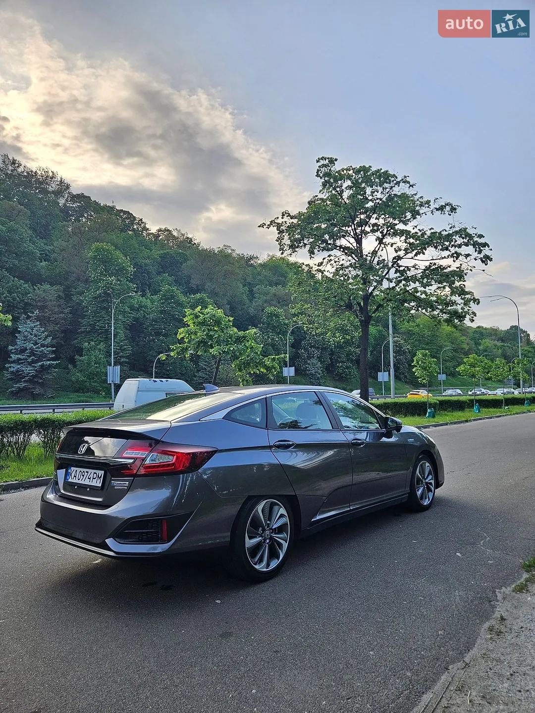2018 Honda FCX Clarity - мініатюра 16