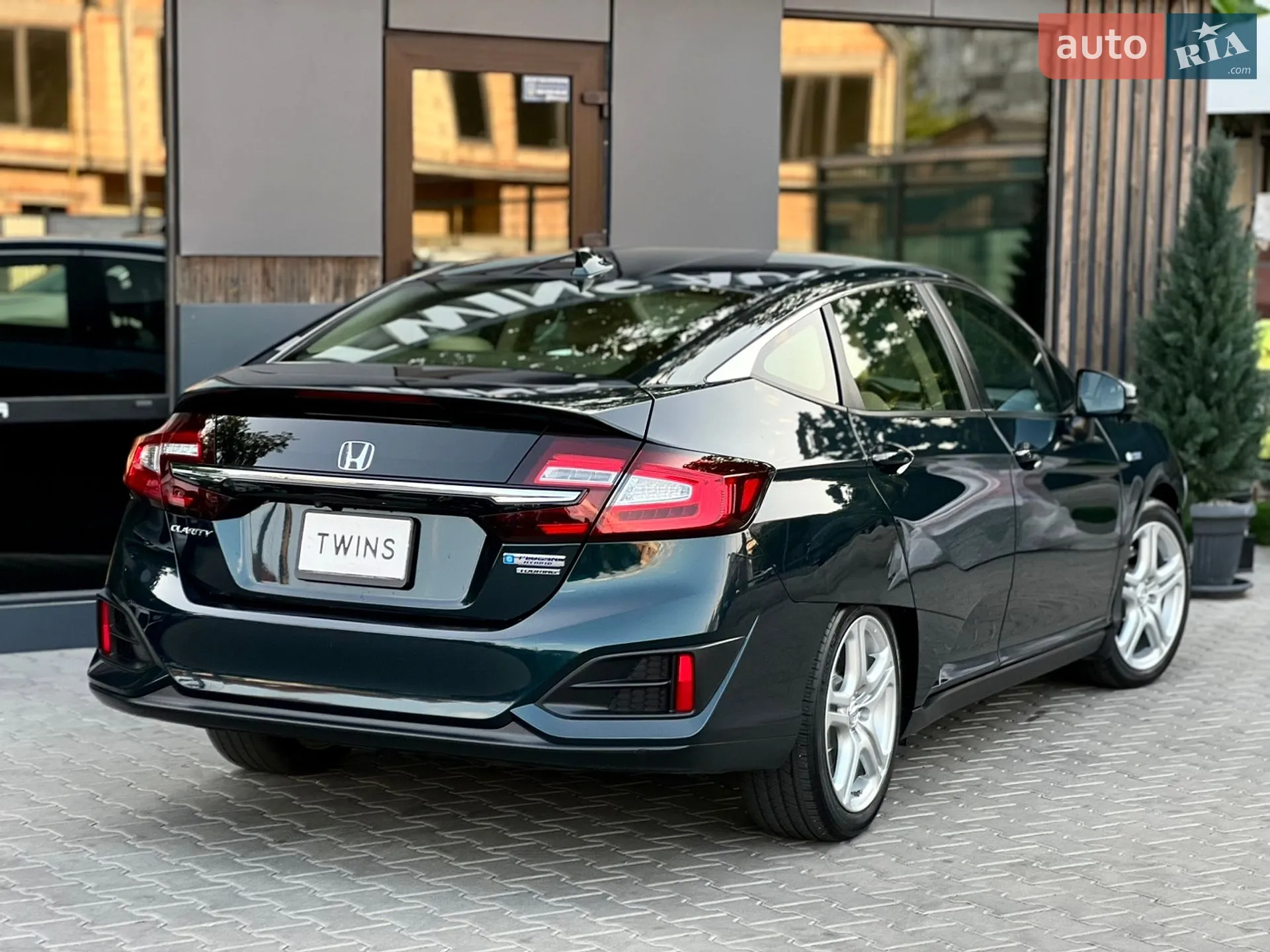 2018 Honda FCX Clarity - мініатюра 4