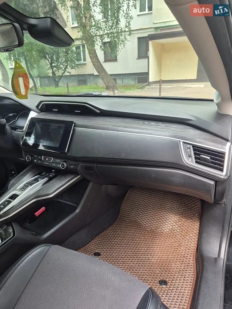 2018 Honda FCX Clarity - мініатюра 6