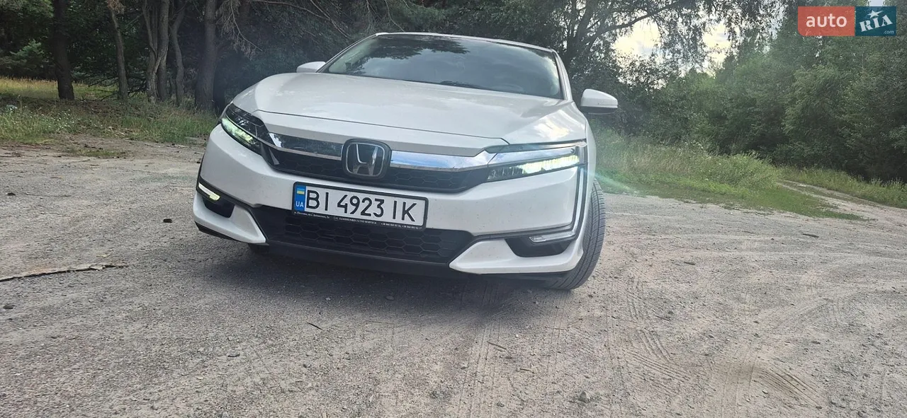 2017 Honda FCX Clarity - мініатюра 26