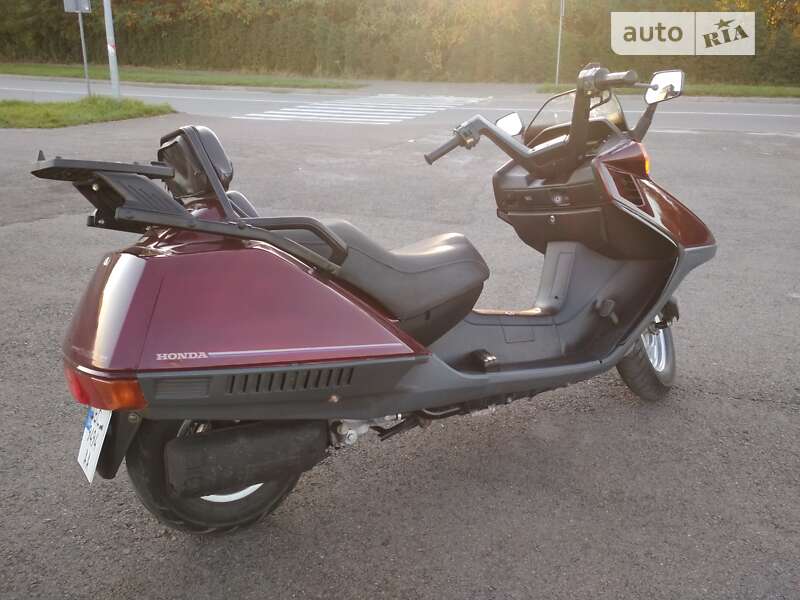 Максі-скутер Honda CN 250 1996 в Львові