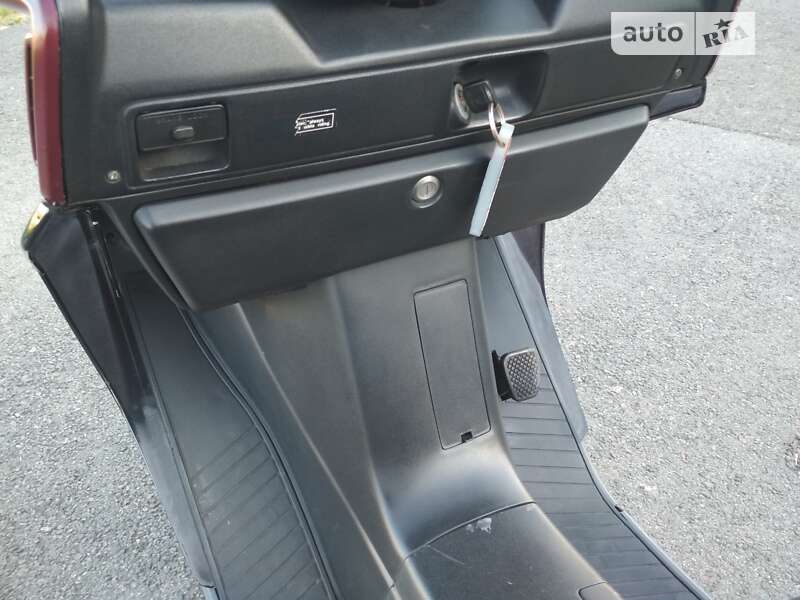 Максі-скутер Honda CN 250 1996 в Львові