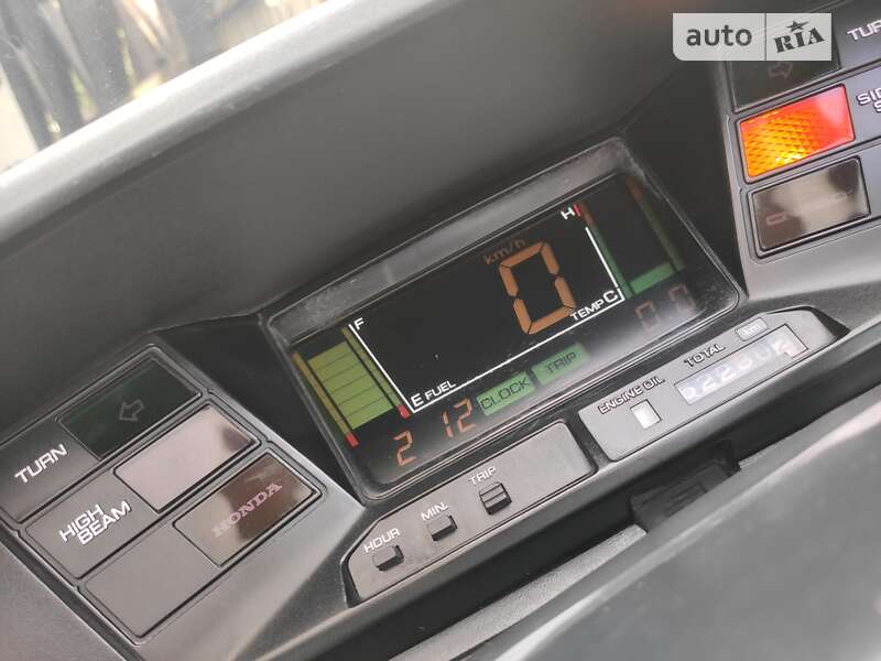 Максі-скутер Honda CN 250 1996 в Львові