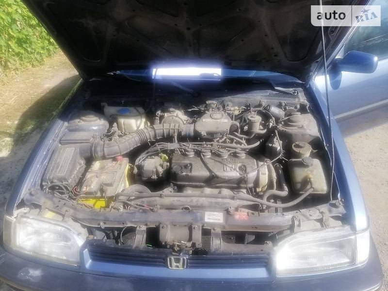 Седан Honda Concerto 1991 в Хороле