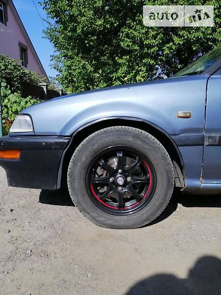 Седан Honda Concerto 1991 в Хороле