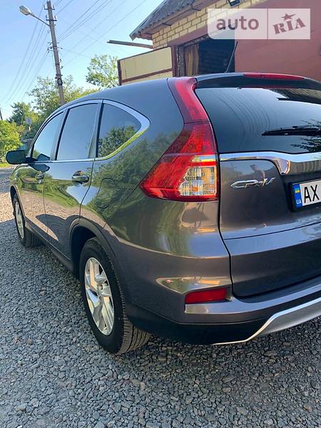 Внедорожник / Кроссовер Honda CR-V 2015 в Чугуеве