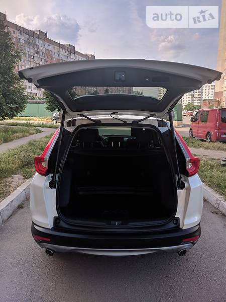 Внедорожник / Кроссовер Honda CR-V 2017 в Одессе