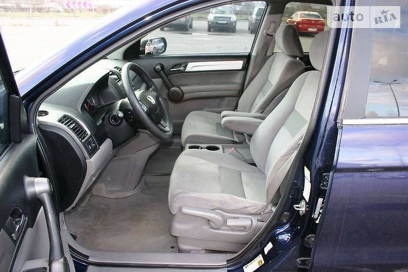 Позашляховик / Кросовер Honda CR-V 2011 в Києві