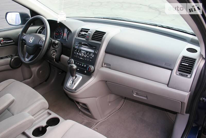 Позашляховик / Кросовер Honda CR-V 2011 в Києві