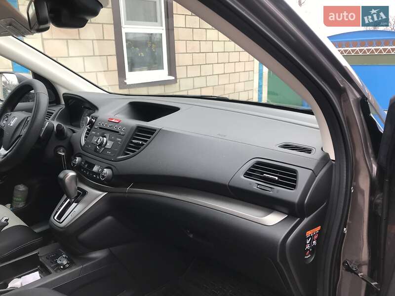 Внедорожник / Кроссовер Honda CR-V 2014 в Городище
