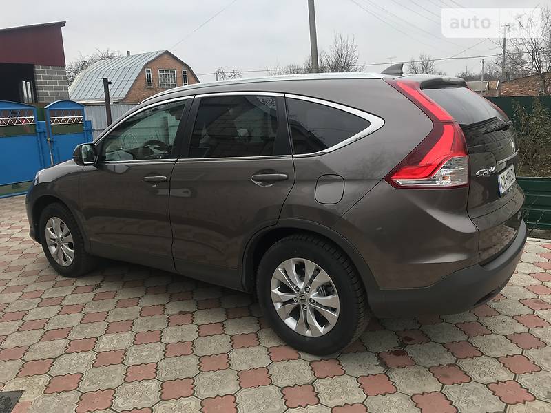 Внедорожник / Кроссовер Honda CR-V 2014 в Городище