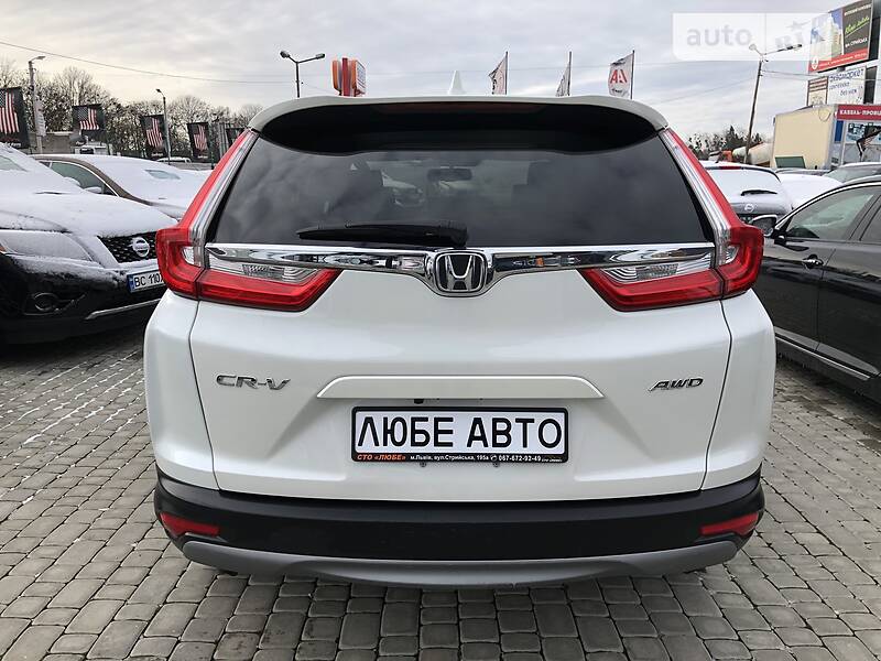 Позашляховик / Кросовер Honda CR-V 2017 в Львові