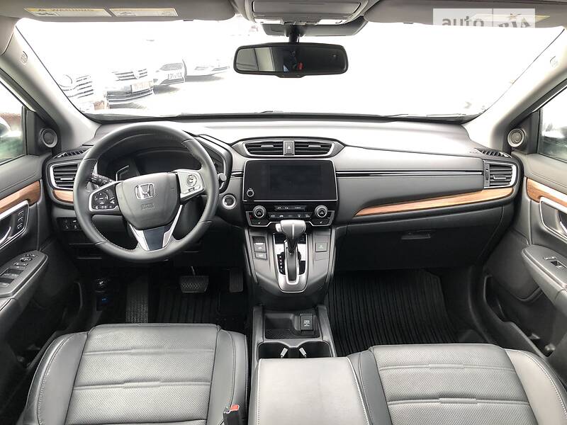 Позашляховик / Кросовер Honda CR-V 2017 в Львові