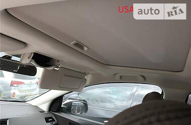 Позашляховик / Кросовер Honda CR-V 2012 в 
