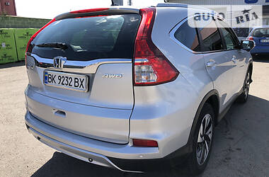 Позашляховик / Кросовер Honda CR-V 2015 в 