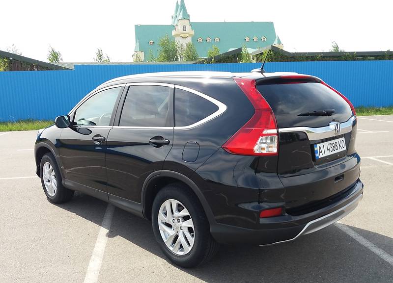 Позашляховик / Кросовер Honda CR-V 2015 в Києві