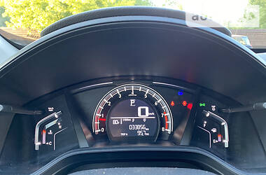 Позашляховик / Кросовер Honda CR-V 2019 в 