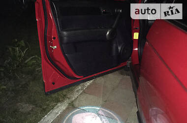 Позашляховик / Кросовер Honda CR-V 2012 в 