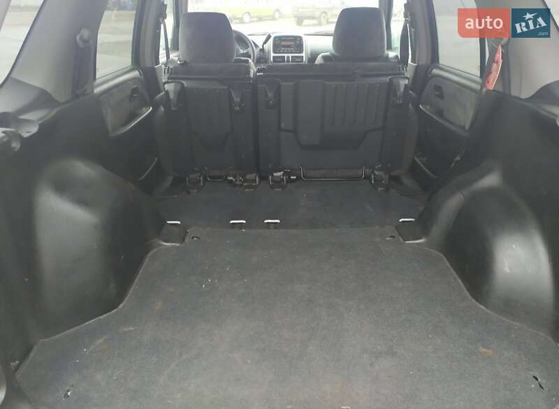 Универсал Honda CR-V 2003 в Краснограде фото 14 Универсал Honda CR-V 2003 в Краснограде