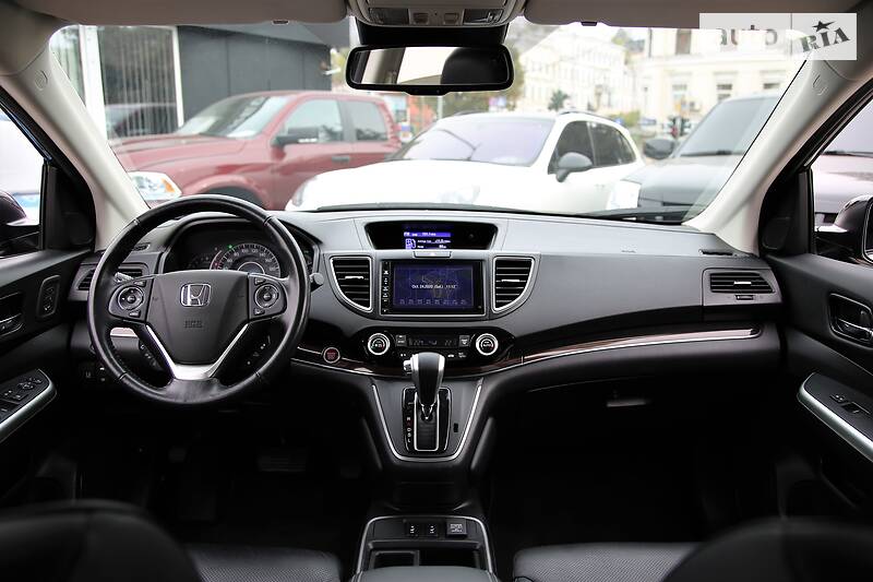 Внедорожник / Кроссовер Honda CR-V 2015 в Харькове