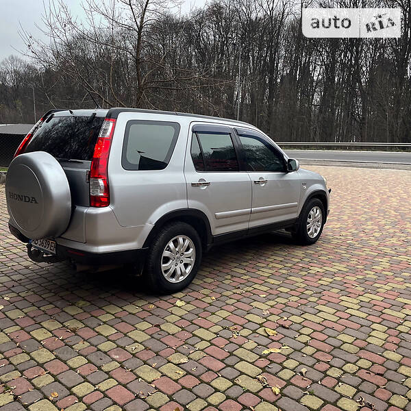 Внедорожник / Кроссовер Honda CR-V 2005 в Виннице