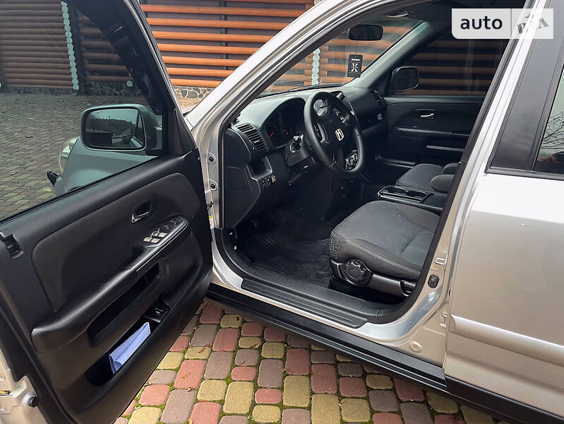 Внедорожник / Кроссовер Honda CR-V 2005 в Виннице