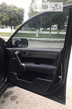 Позашляховик / Кросовер Honda CR-V 2010 в 