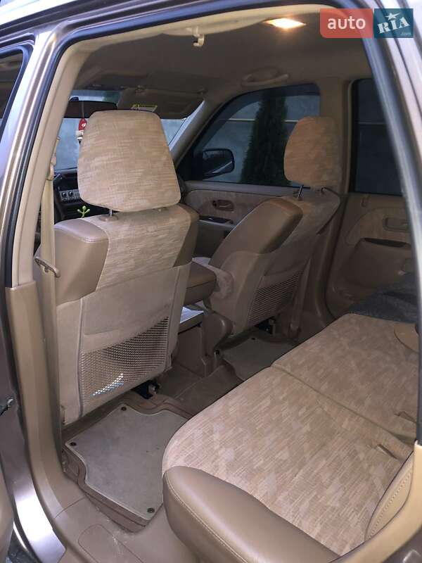 Внедорожник / Кроссовер Honda CR-V 2003 в Хусте