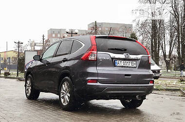 Позашляховик / Кросовер Honda CR-V 2016 в Бурштині