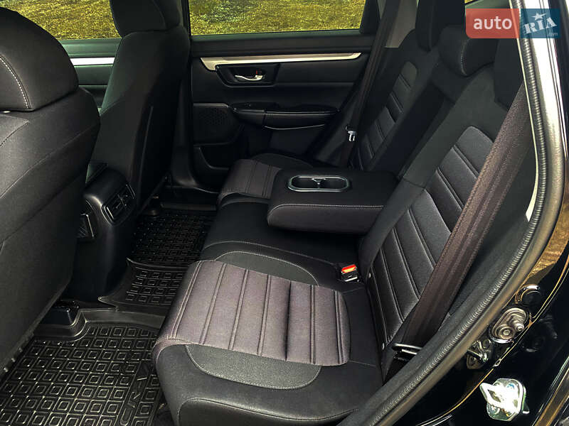 Внедорожник / Кроссовер Honda CR-V 2018 в Харькове