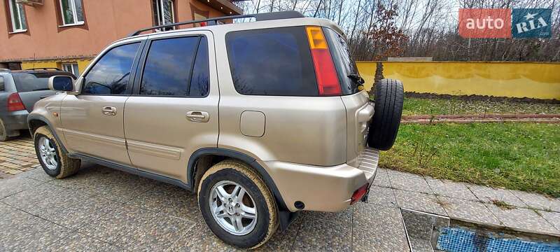 Внедорожник / Кроссовер Honda CR-V 1999 в Ужгороде