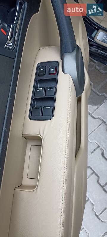 Внедорожник / Кроссовер Honda CR-V 2012 в Любомле