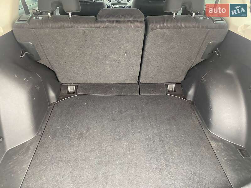 Позашляховик / Кросовер Honda CR-V 2013 в Ужгороді