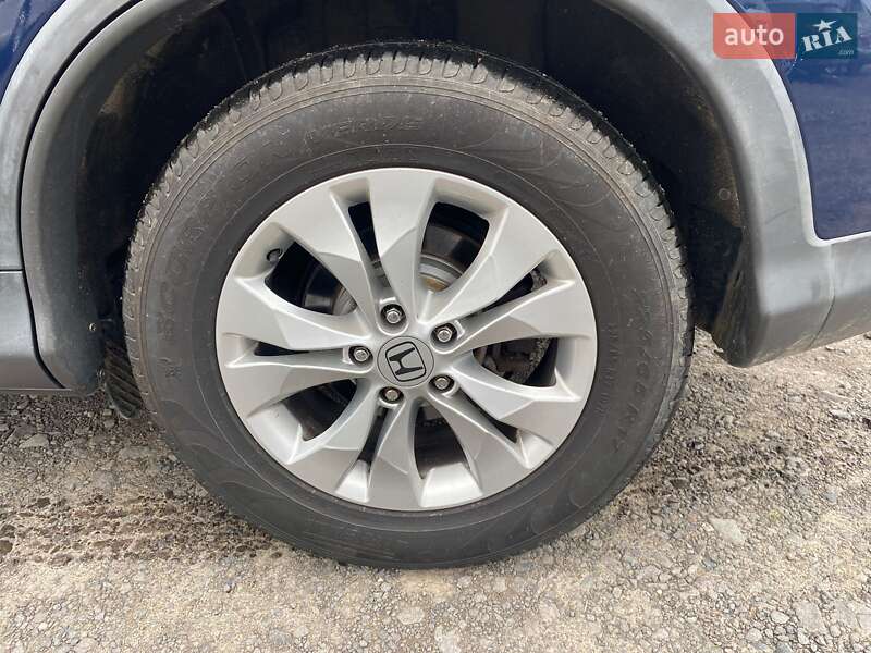 Позашляховик / Кросовер Honda CR-V 2013 в Ужгороді