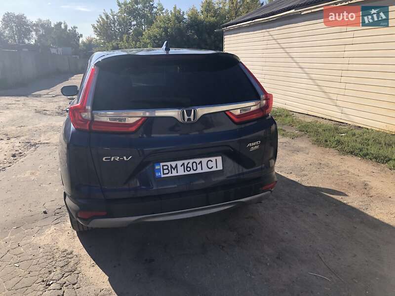 Внедорожник / Кроссовер Honda CR-V 2018 в Сумах