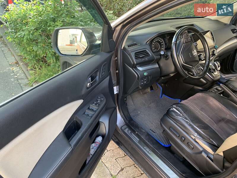 Внедорожник / Кроссовер Honda CR-V 2016 в Киеве фото 7 Внедорожник / Кроссовер Honda CR-V 2016 в Киеве