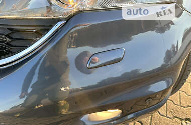 Внедорожник / Кроссовер Honda CR-V 2010 в 