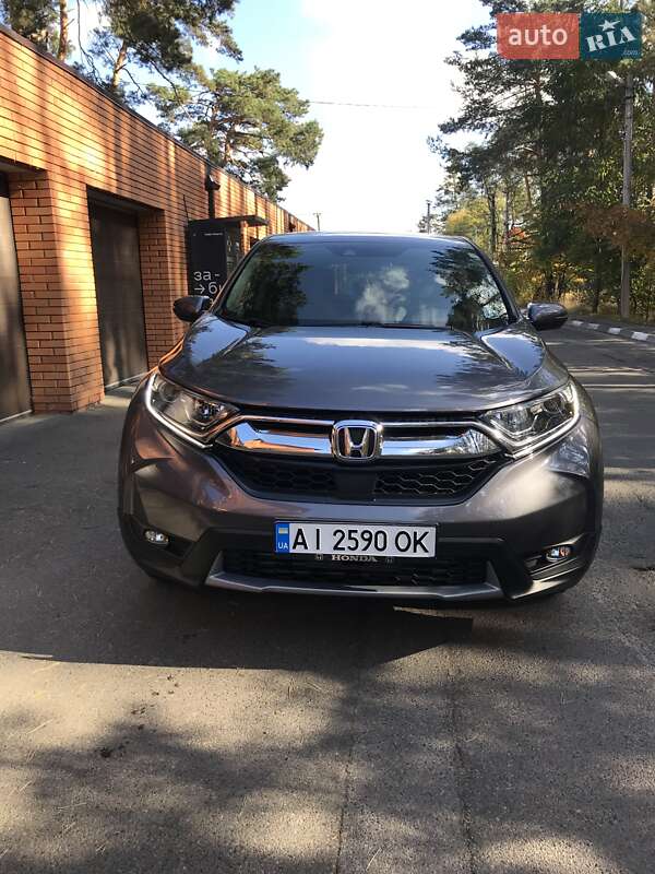Внедорожник / Кроссовер Honda CR-V 2019 в 