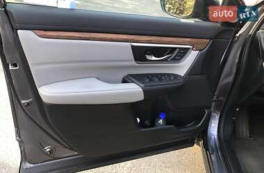 Внедорожник / Кроссовер Honda CR-V 2019 в 