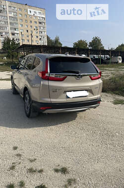 Внедорожник / Кроссовер Honda CR-V 2019 в Каменец-Подольском