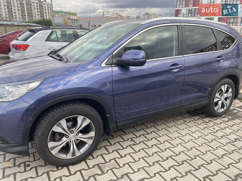 Внедорожник / Кроссовер Honda CR-V 2013 в Киеве